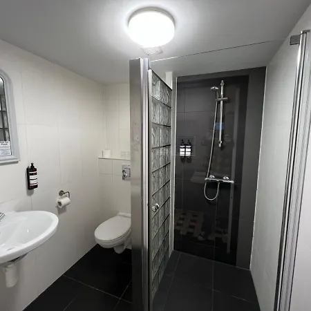 Heerlijkheid מלון